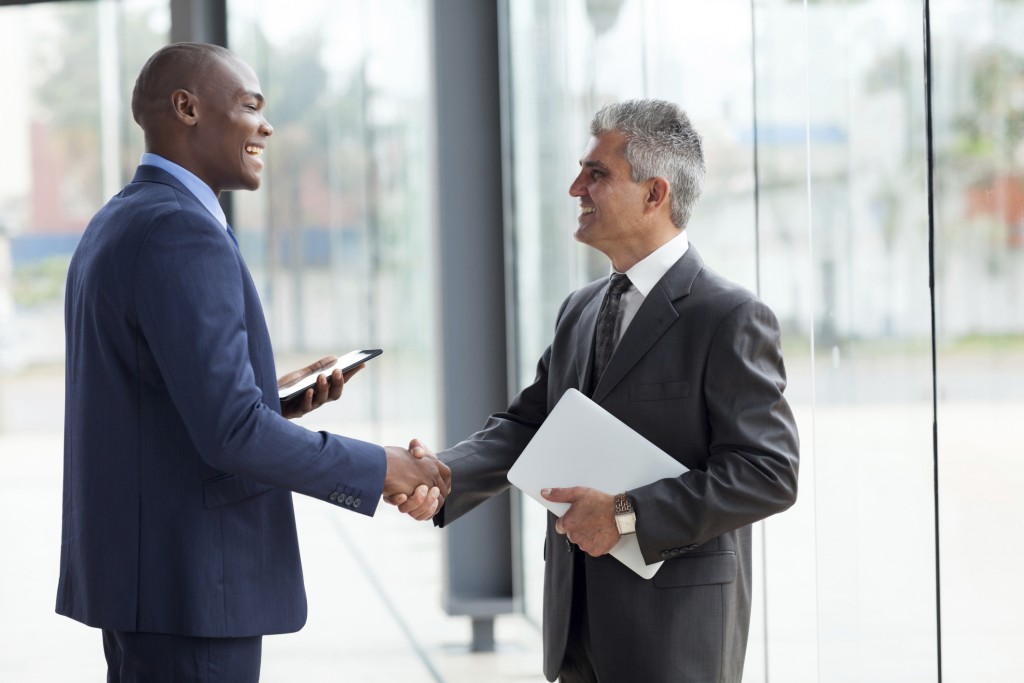 businessmen-shaking-hands